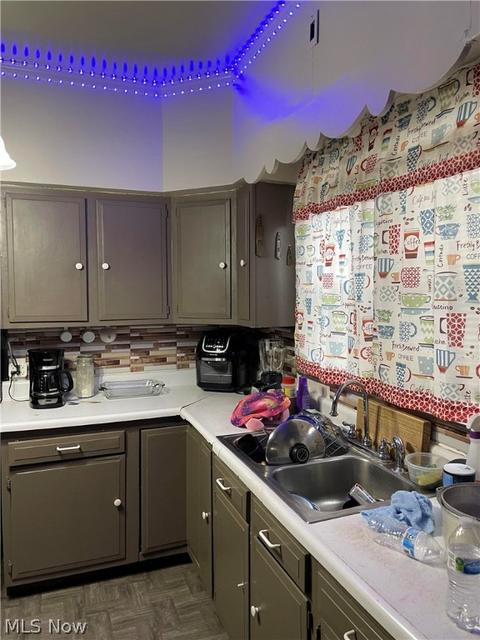 5426 Stark Ave, Ashtabula, OH 44004 photo 7