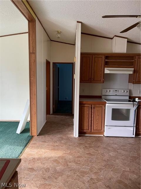 37101 Johnson Ridge Rd, Barnesville, OH 43713 photo 12