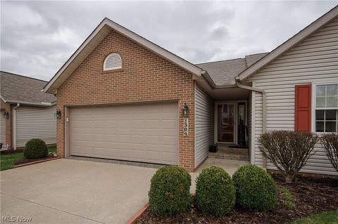 1304 Stardust Ave NW, Canton, OH 44708 photo 1