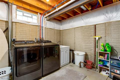 3914 Courtyard Dr, Lorain, OH 44053 photo 28