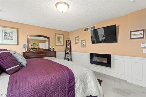 3914 Courtyard Dr, Lorain, OH 44053 photo 19