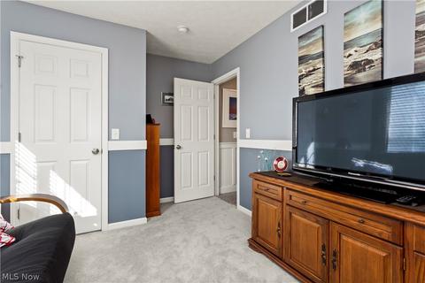 3914 Courtyard Dr, Lorain, OH 44053 photo 25