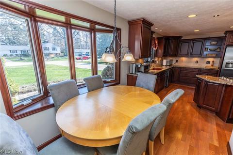 890 Joyce Rd, Mayfield, OH 44143 photo 15