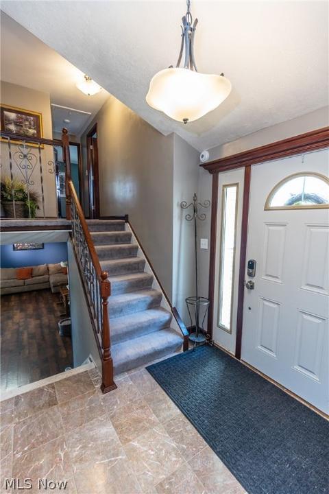 890 Joyce Rd, Mayfield, OH 44143 photo 10