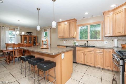 95 Cardinal Dr, Canfield, OH 44406 photo 4