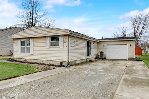 426 Morgan Ct, Lagrange, OH 44050 photo 1