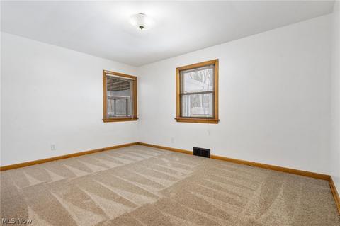 4204 Avondale Ln NW, Canton, OH 44708 photo 15