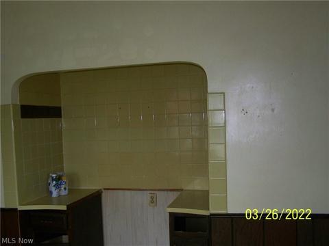 2714 Brookview Blvd, Parma, OH 44134 photo 8