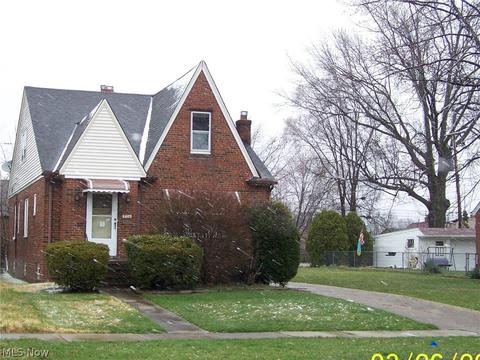 2714 Brookview Blvd, Parma, OH 44134 photo 1