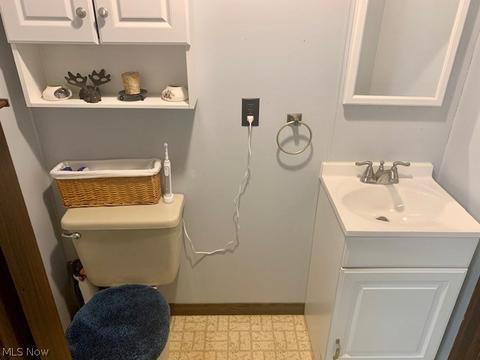 451 Rocky Point Rd, Fleming, OH 45729 photo 32