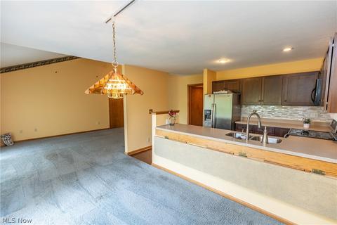 1448 Loop Rd, Kent, OH 44240 photo 9