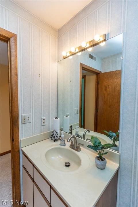 1448 Loop Rd, Kent, OH 44240 photo 21