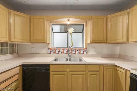 1202 West Ave, Elyria, OH 44035 photo 18