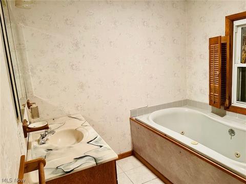 33855 Baldwin Rd, Solon, OH 44139 photo 13