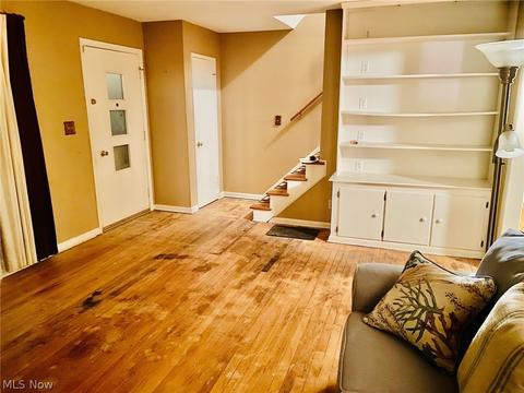 33855 Baldwin Rd, Solon, OH 44139 photo 5