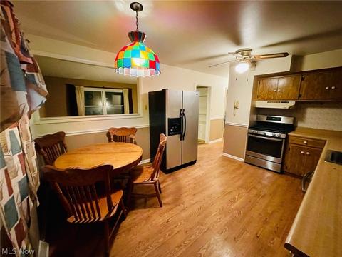 33855 Baldwin Rd, Solon, OH 44139 photo 2