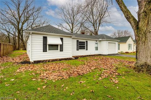 9666 E River Rd, Elyria, OH 44035 photo 2