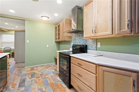 9666 E River Rd, Elyria, OH 44035 photo 9