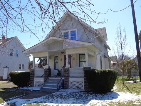 1812 E 46th St, Ashtabula, OH 44004 photo 3
