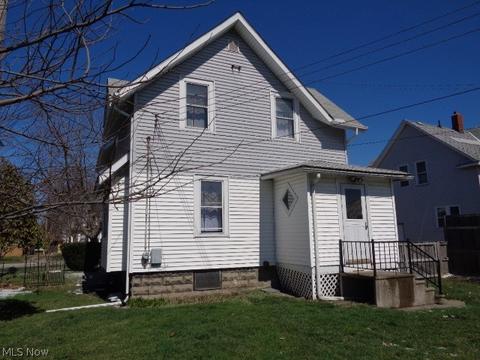 1812 E 46th St, Ashtabula, OH 44004 photo 6