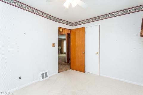 832 E 218th St, Euclid, OH 44119 photo 19