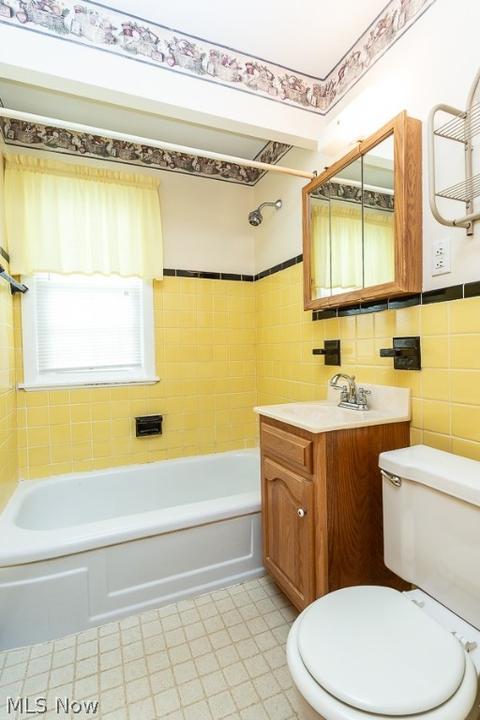 832 E 218th St, Euclid, OH 44119 photo 20