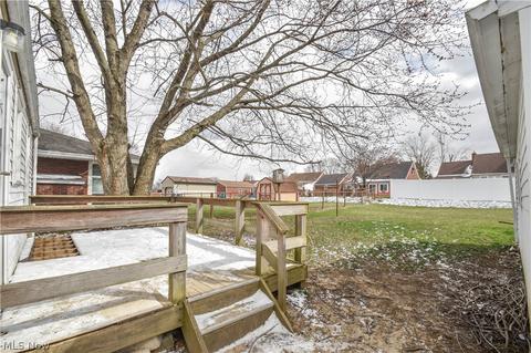 630 Como St, Struthers, OH 44471 photo 19