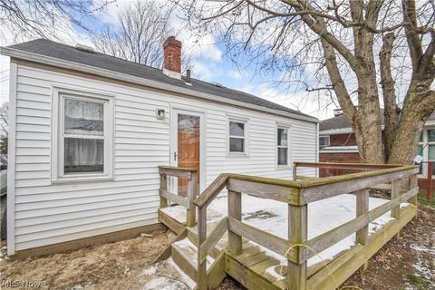 630 Como St, Struthers, OH 44471 photo 21