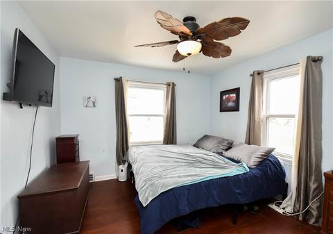 630 Como St, Struthers, OH 44471 photo 17