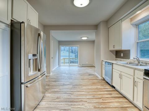 1832 Grafton Rd, Elyria, OH 44035 photo 6