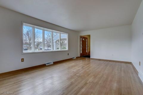 312 University Ave, Elyria, OH 44035 photo 6