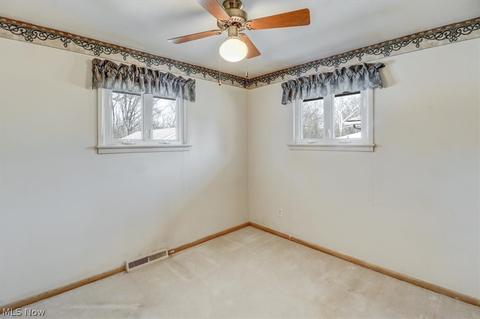 9060 Tracy Trl, Parma, OH 44130 photo 20