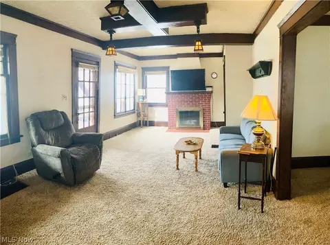 408 Broad Ave NW, Canton, OH 44708 photo 2