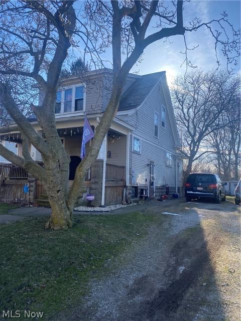 1403 Thayer Ave, Ashtabula, OH 44004 photo 1