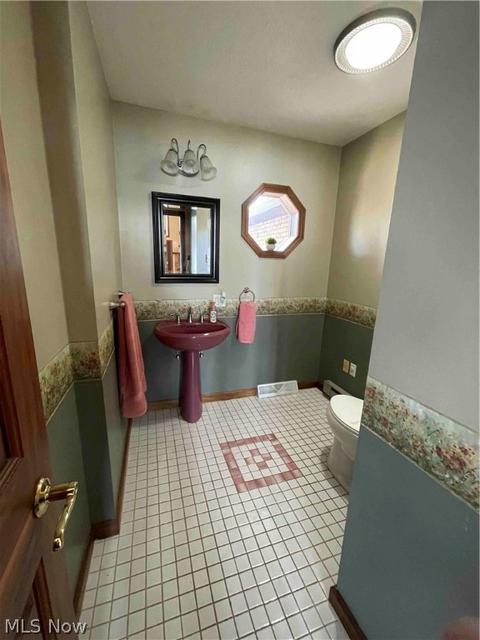 731 Beach Dr, Willard, OH 44890 photo 22