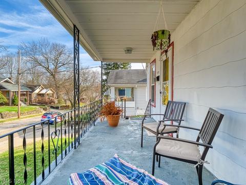 1130 Sawyer Ave, Akron, OH 44310 photo 3