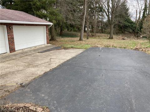 214 E Main St, Canfield, OH 44406 photo 23