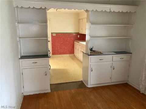 214 E Main St, Canfield, OH 44406 photo 7