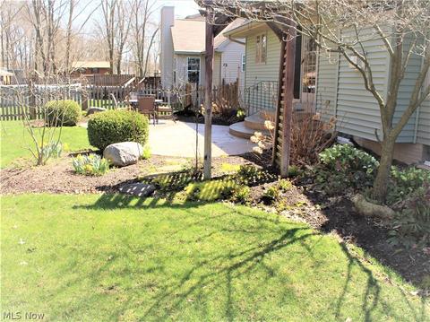39900 Hope Ct, Elyria, OH 44035 photo 32