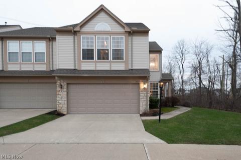 302 Bucknell Ct, Broadview Heights, OH 44147 photo 1