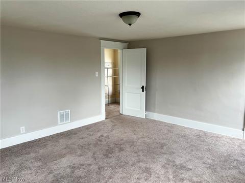 483 4th St, Struthers, OH 44471 photo 23