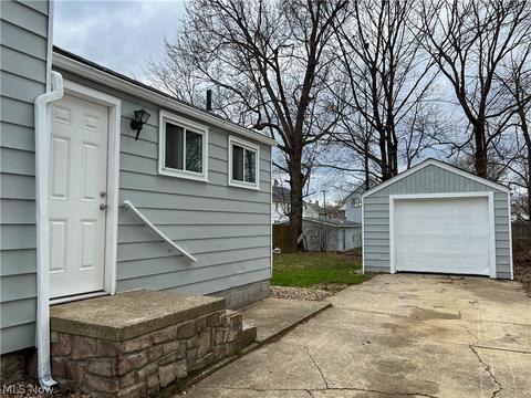483 4th St, Struthers, OH 44471 photo 30