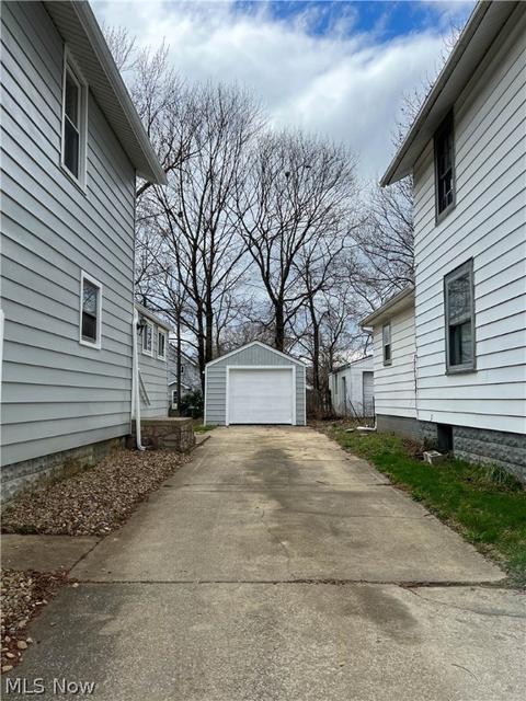 483 4th St, Struthers, OH 44471 photo 29