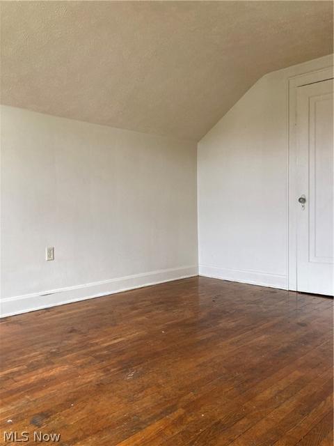 400 Rexford St, Akron, OH 44314 photo 21