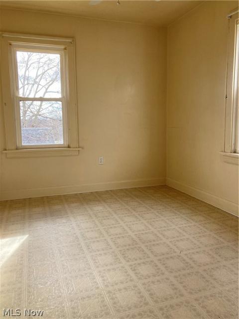 400 Rexford St, Akron, OH 44314 photo 20