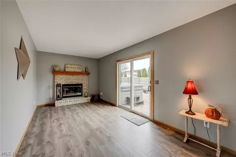 131 Wynn Ave, Elyria, OH 44035 photo 12
