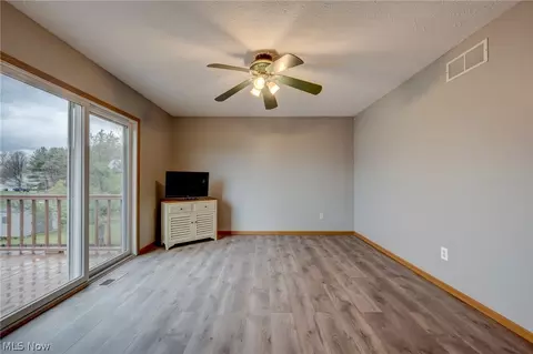 131 Wynn Ave, Elyria, OH 44035 photo 19