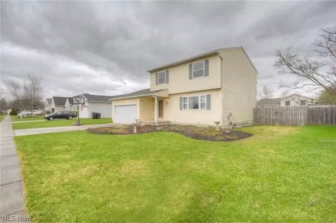 131 Wynn Ave, Elyria, OH 44035 photo 3