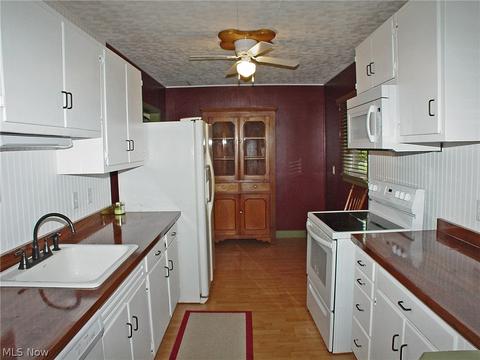 15 Cherry Ln, Wheeling, WV 26003 photo 7