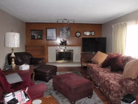 206 Whitman Blvd, Elyria, OH 44035 photo 4
